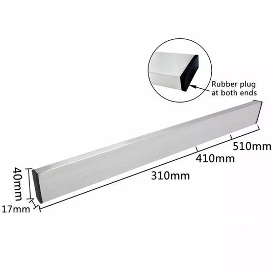 Measurement chart of a metal strip with dimensions labeled on a white background